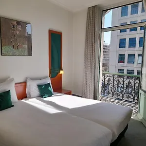 Le Dome Hotel